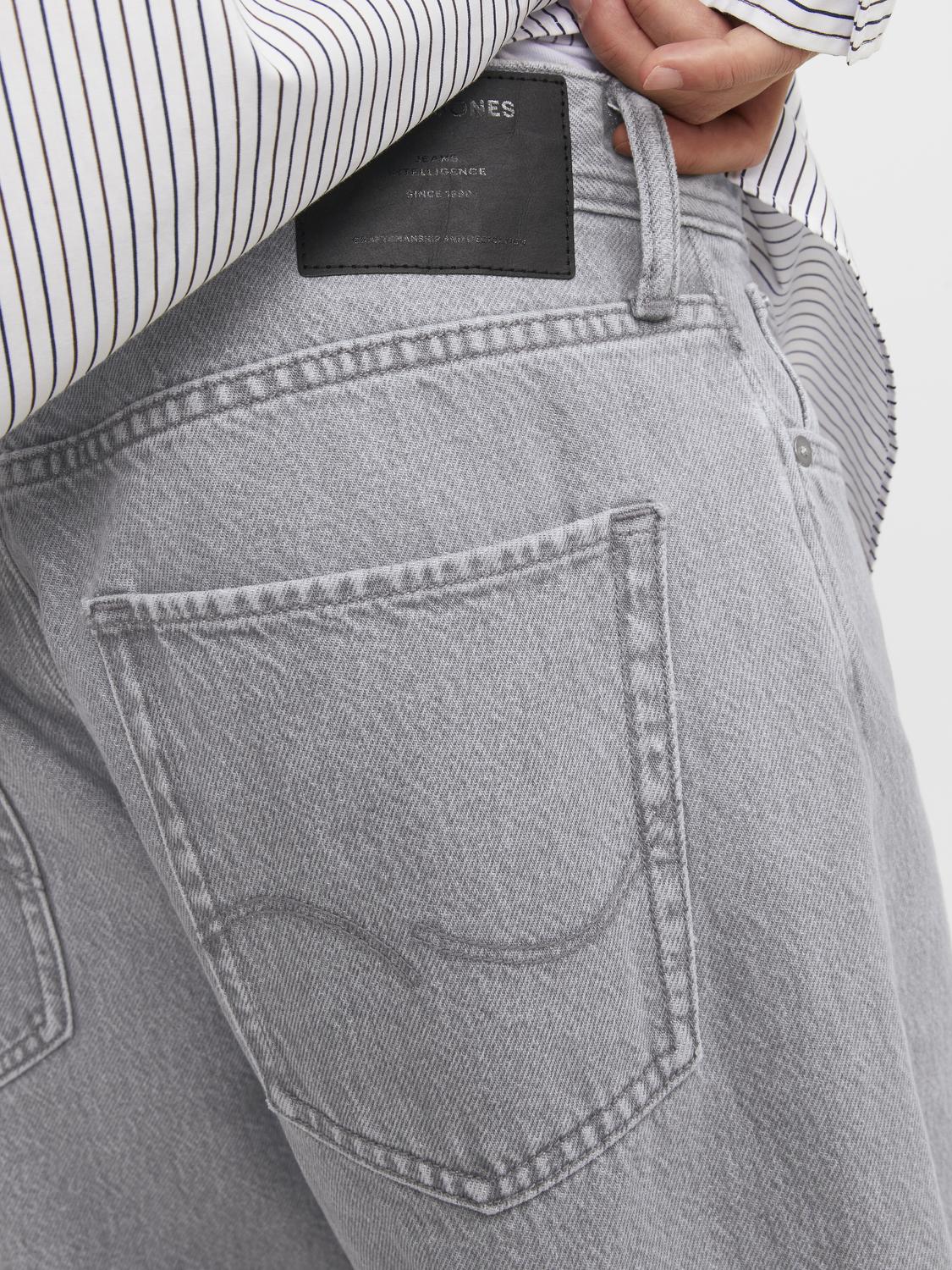 model_shot-detail
