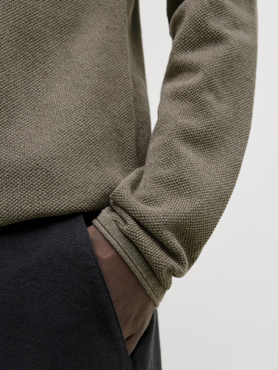 model_shot-detail