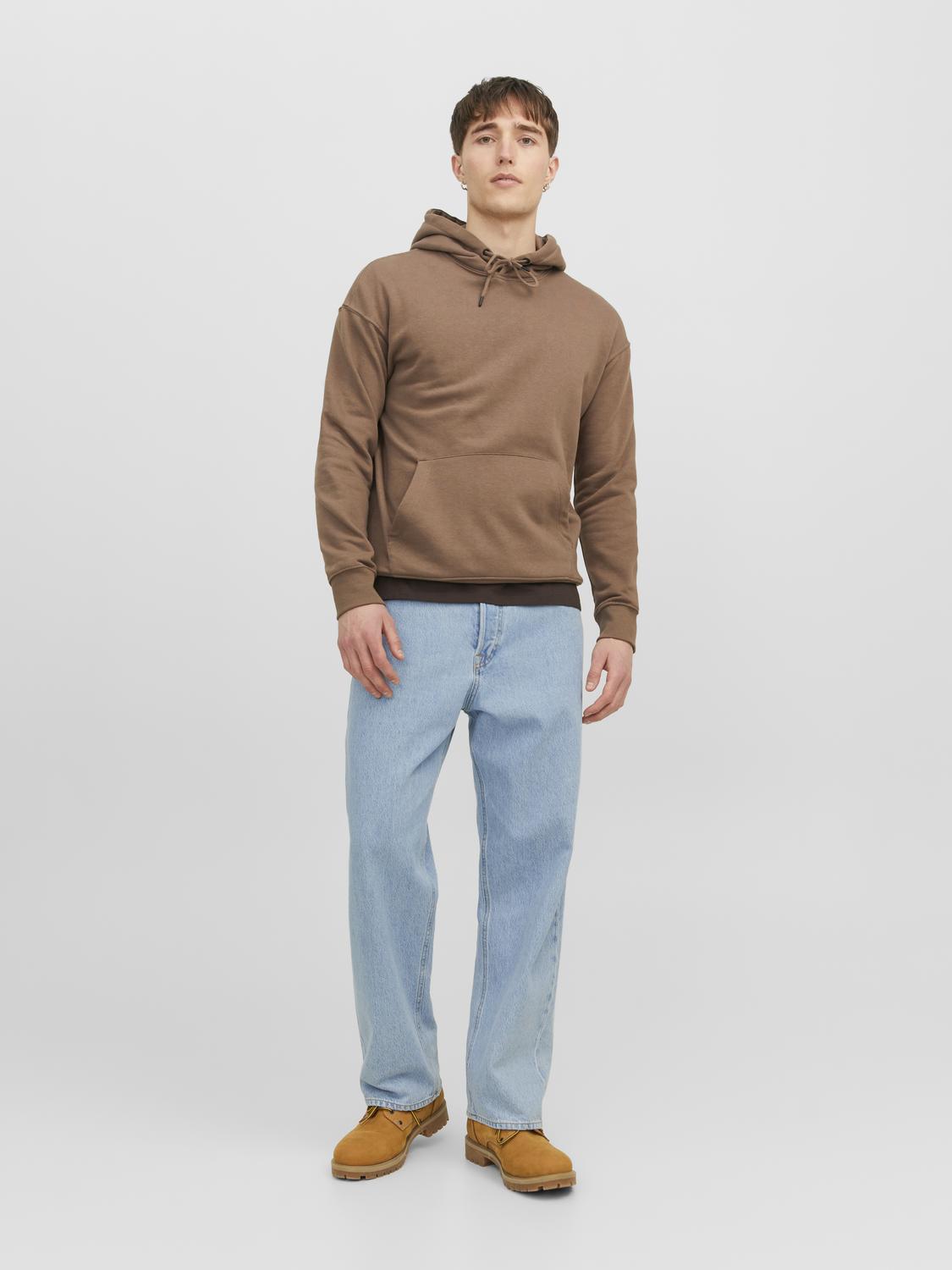 model_shot-front_full
