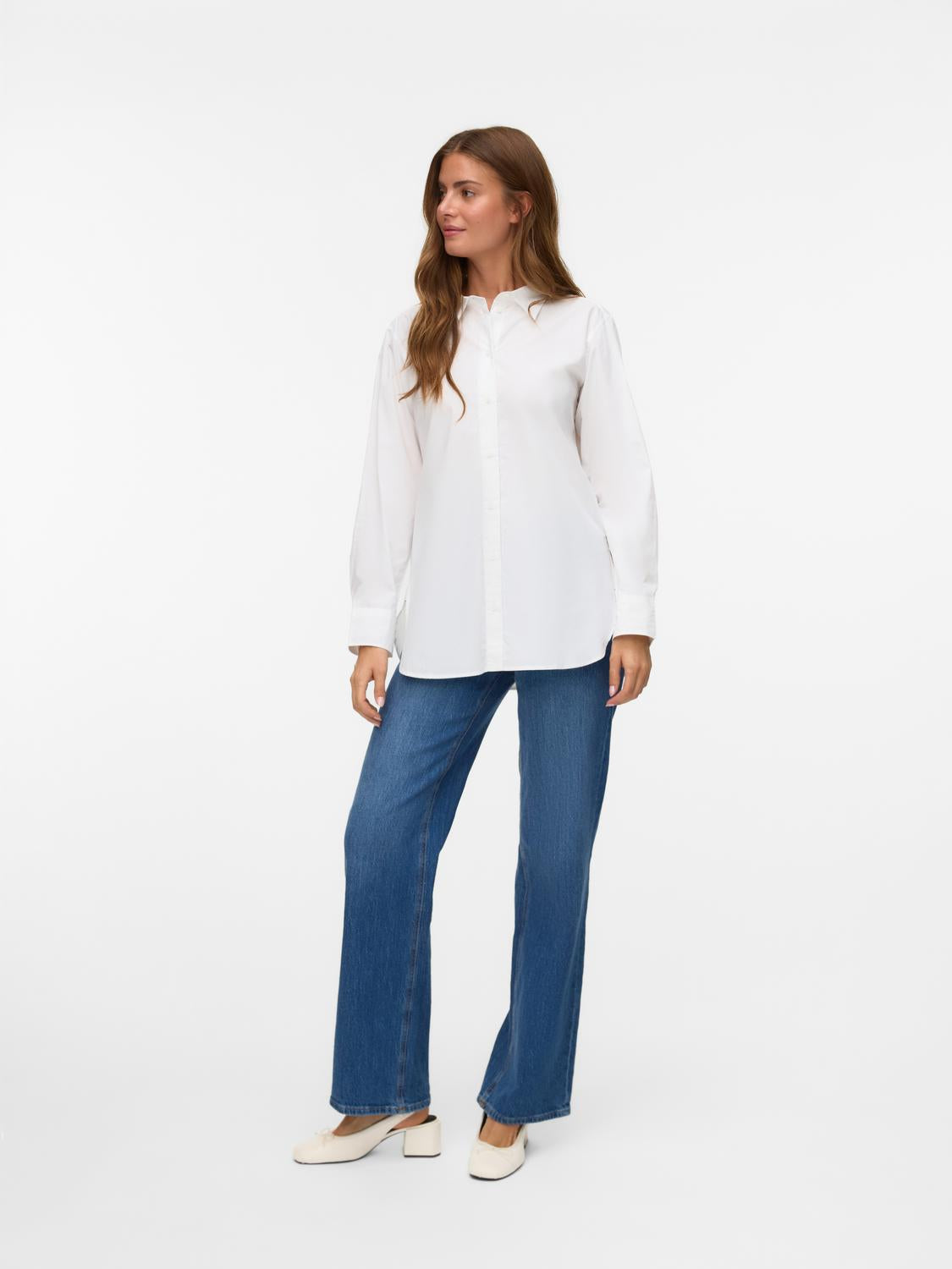 model_shot-front