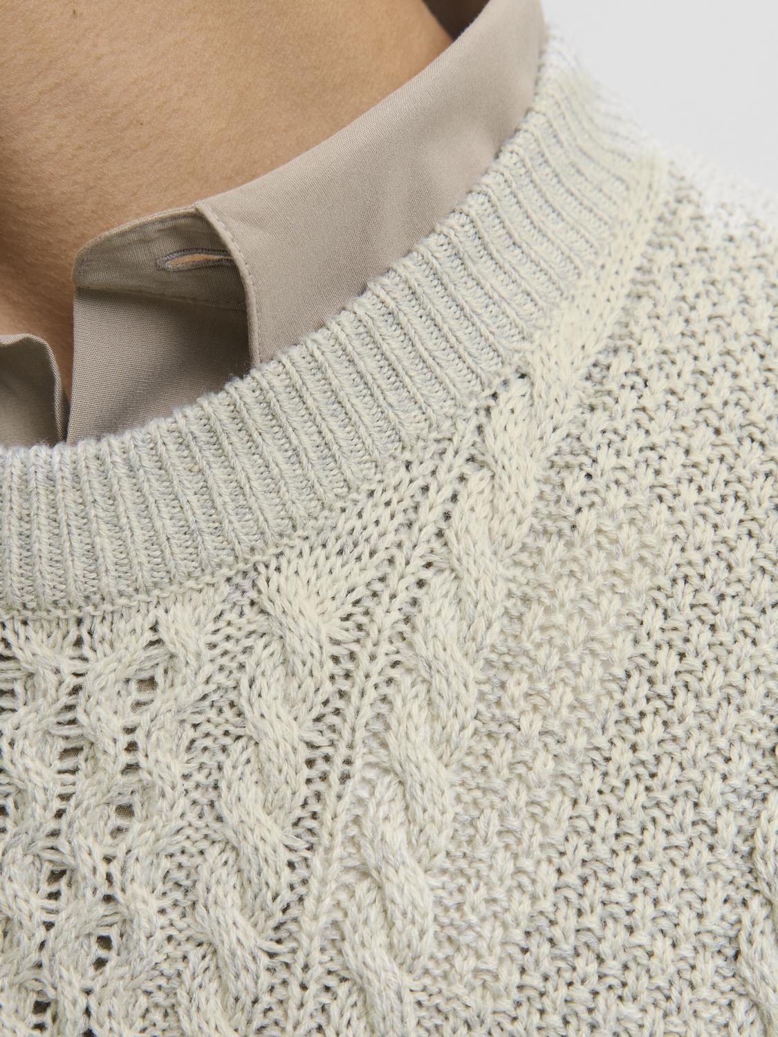 model_shot-detail