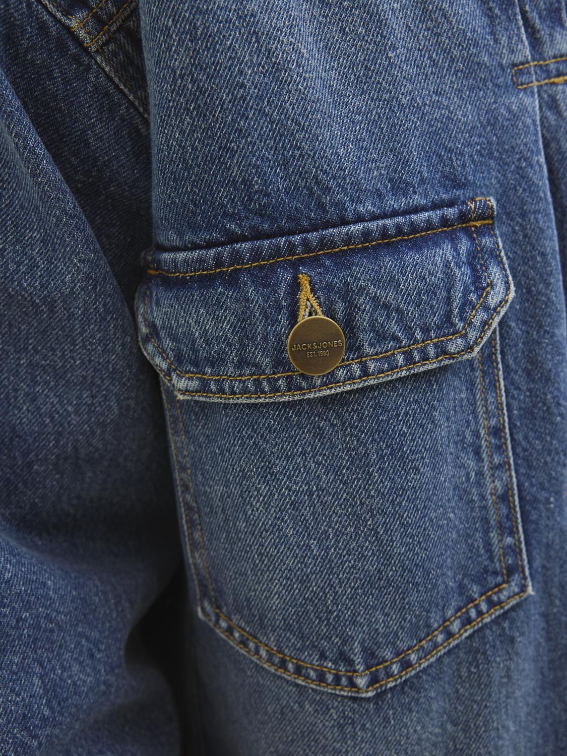 model_shot-detail