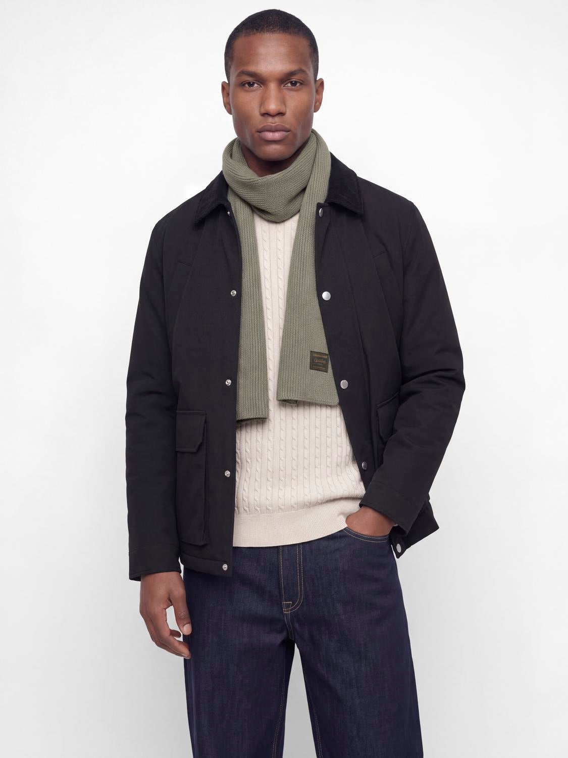 model_shot-front