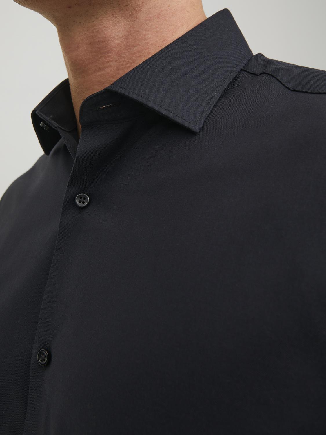 model_shot-detail