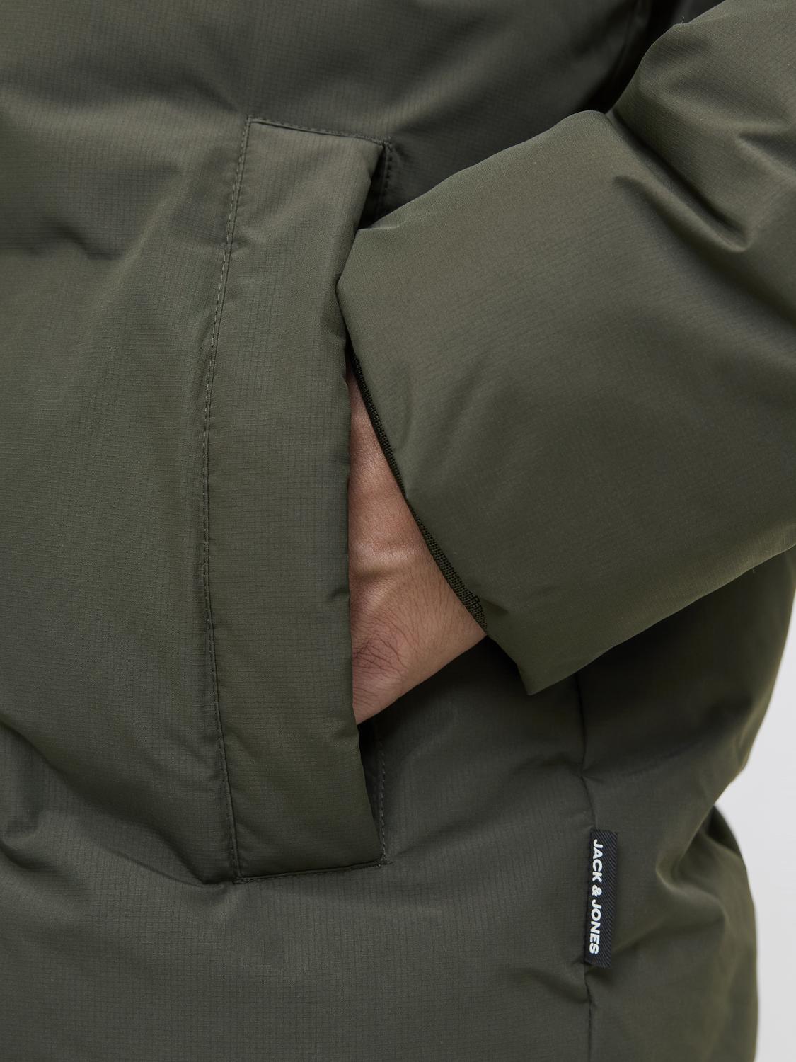 model_shot-detail
