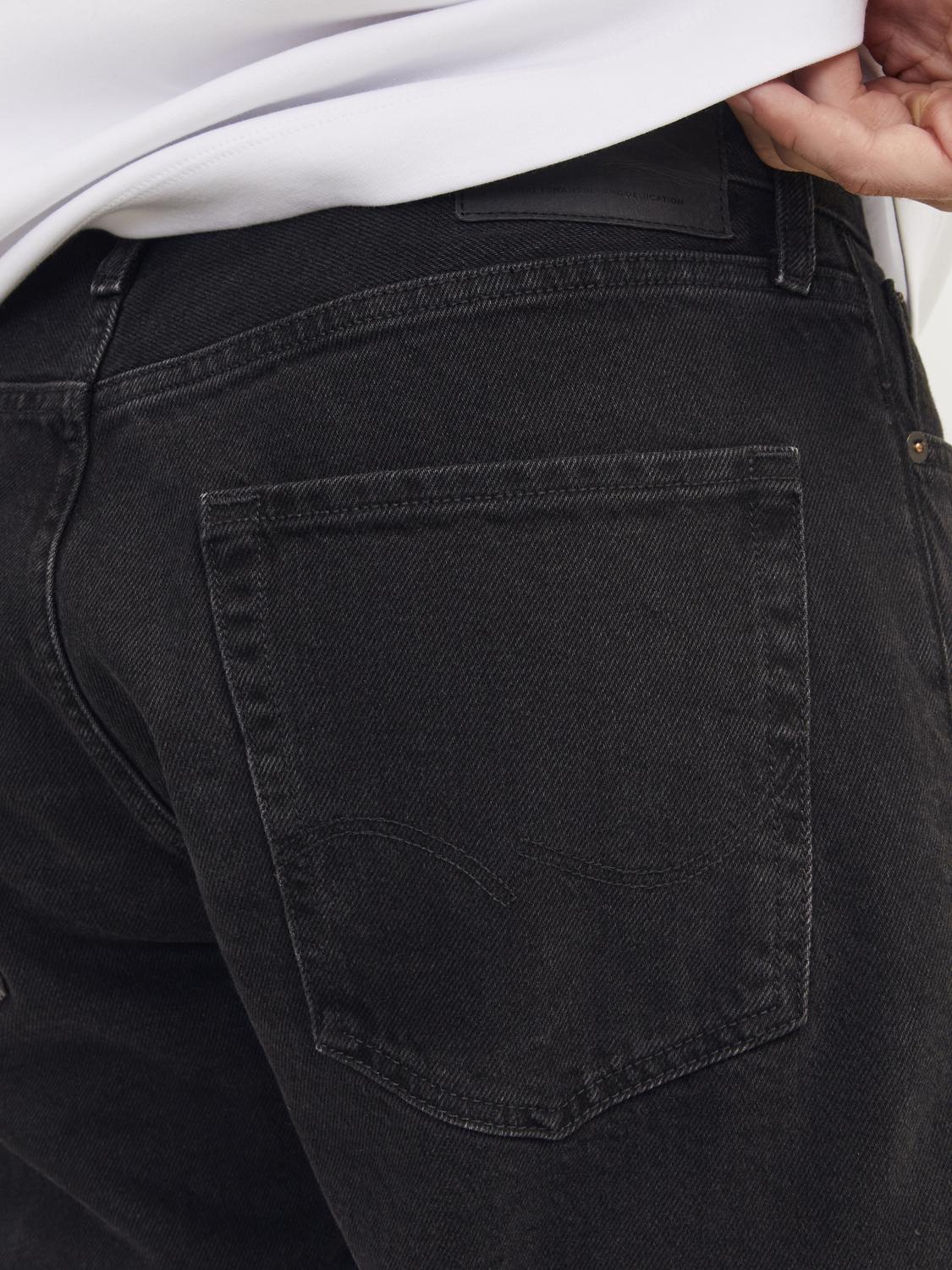 model_shot-detail