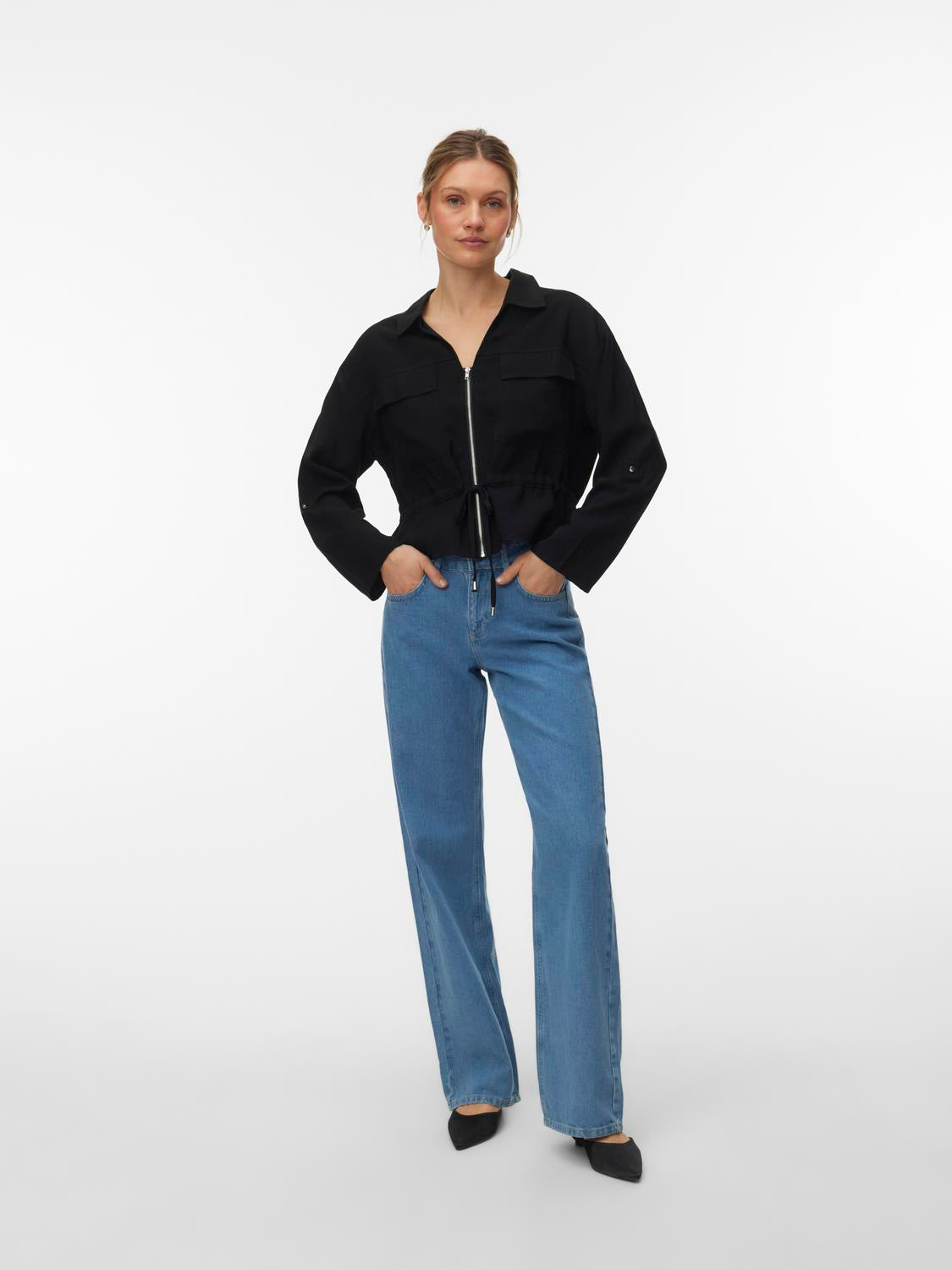 model_shot-front