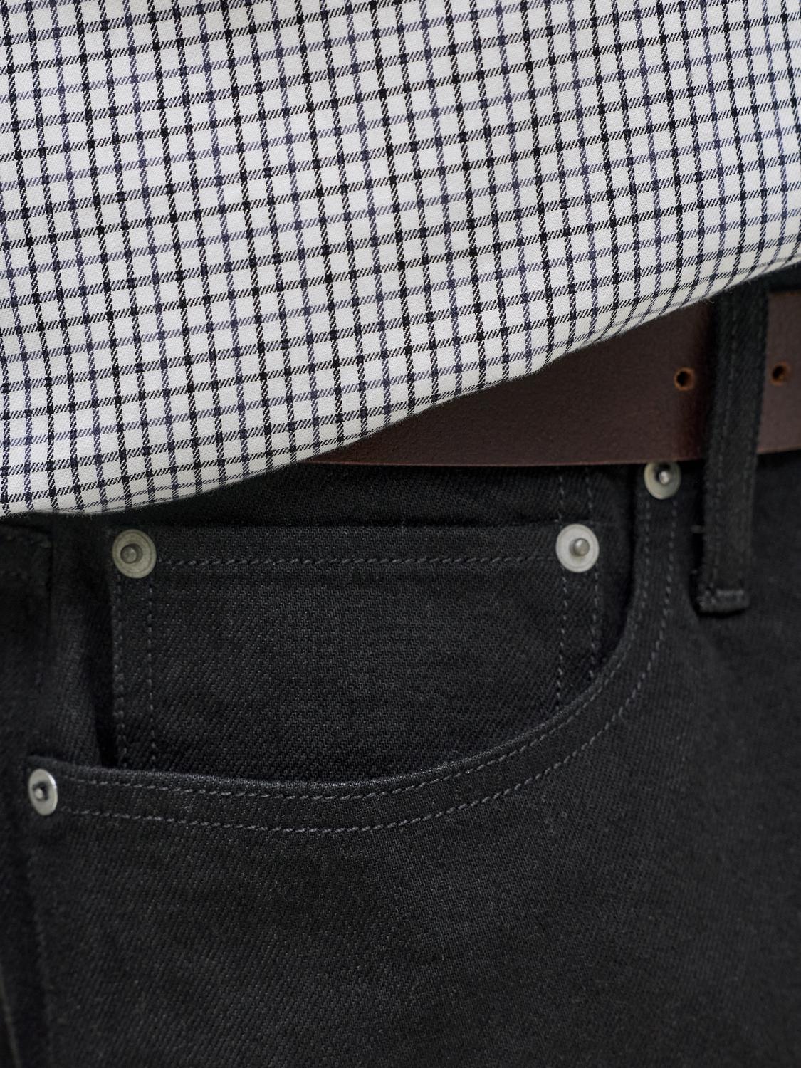 model_shot-detail
