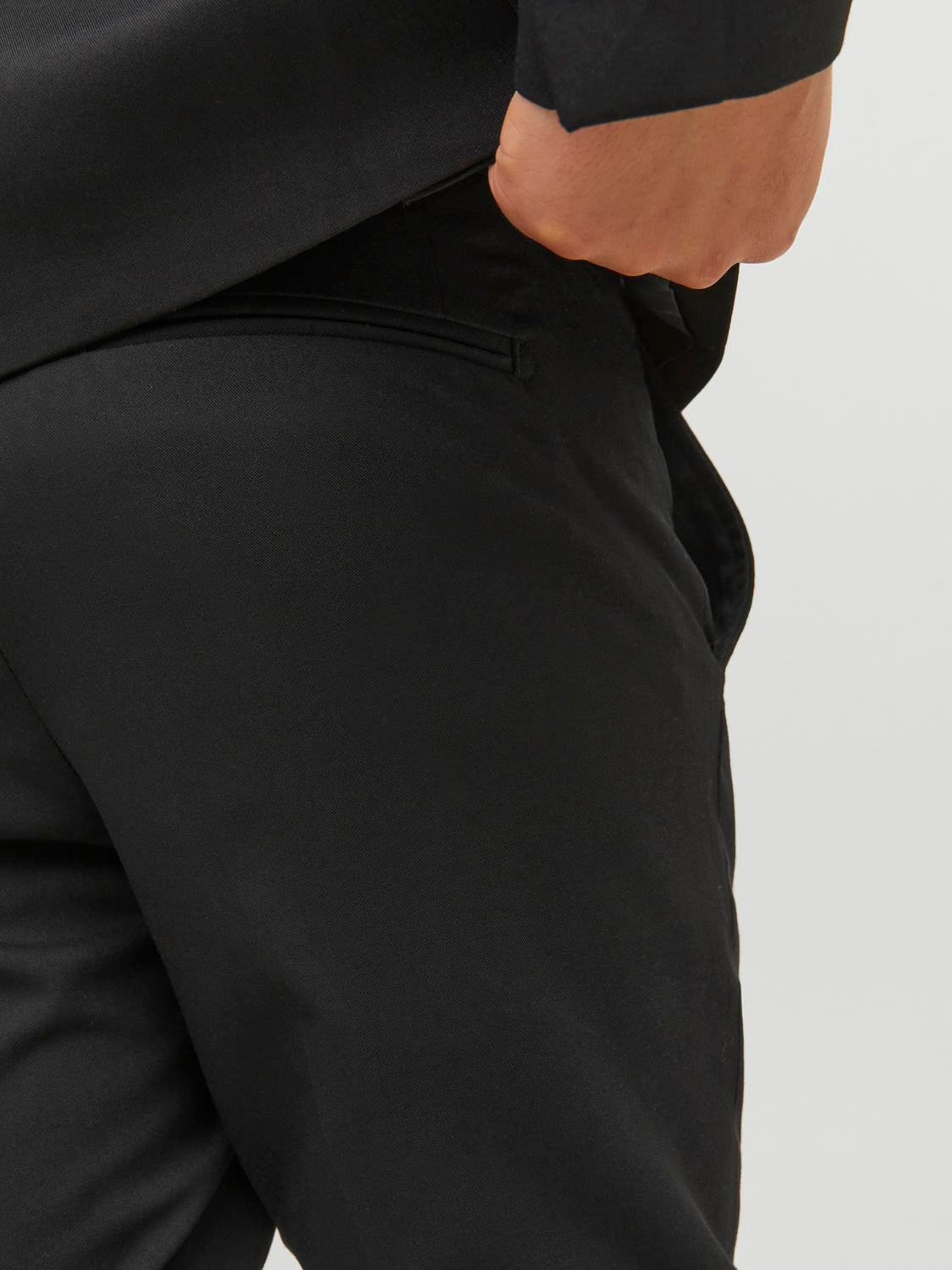 model_shot-detail