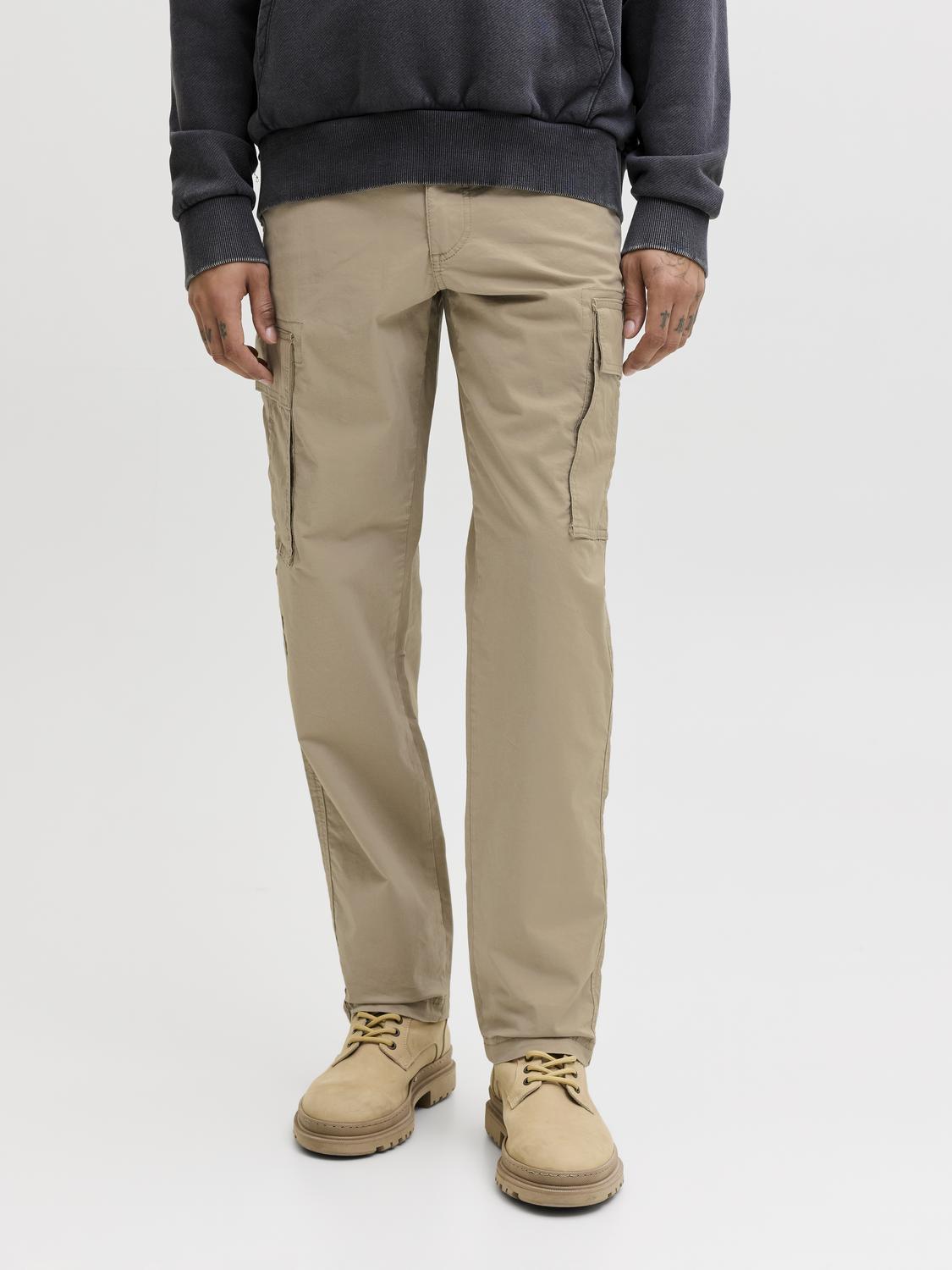 model_shot-front