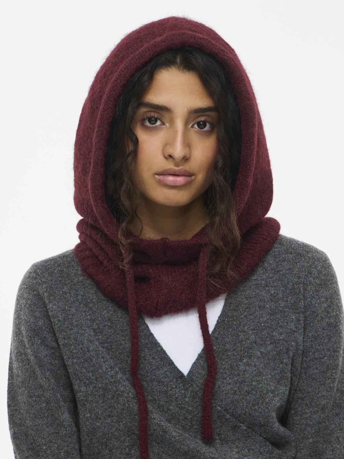 model_shot-front
