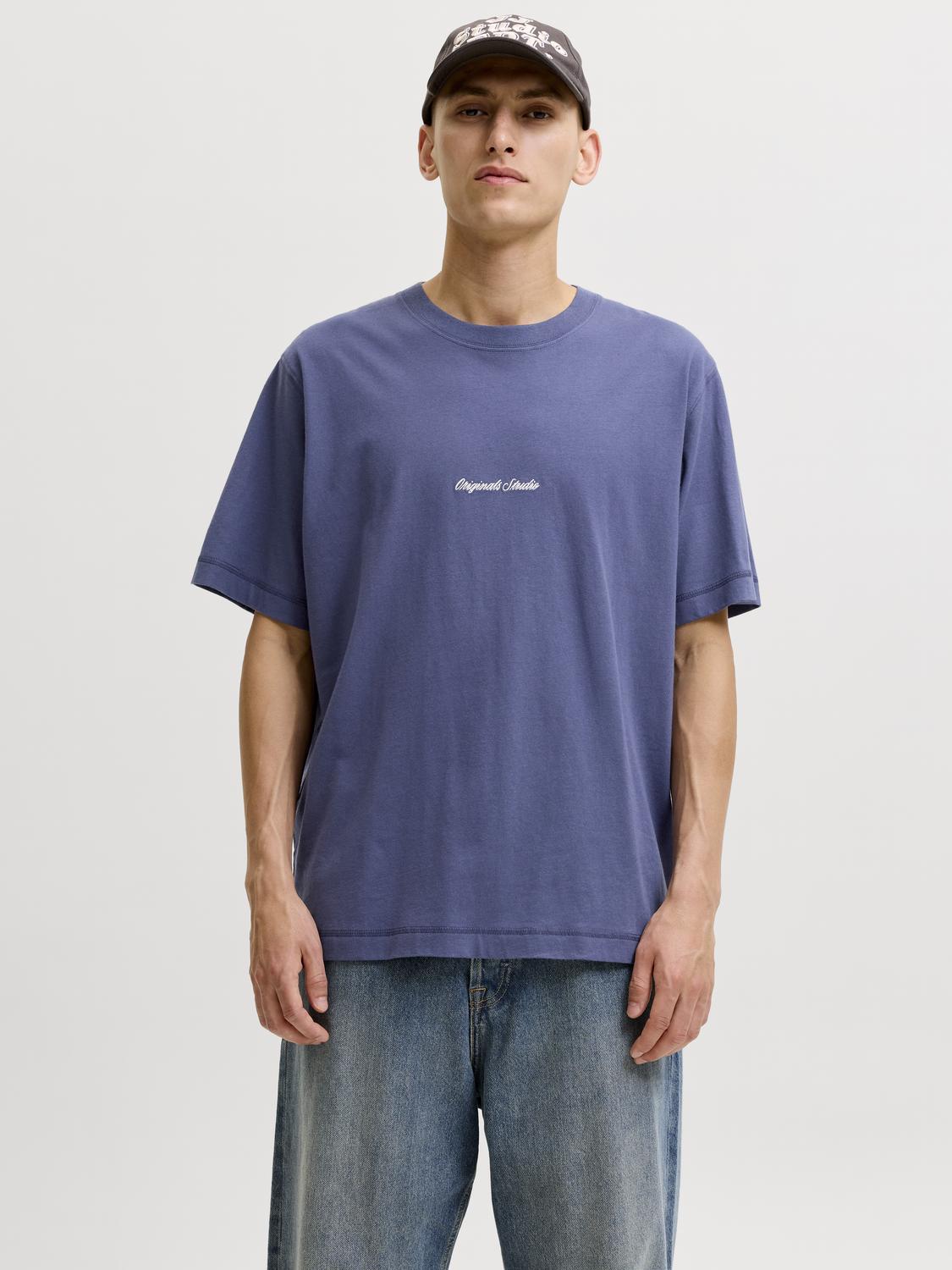 model_shot-front