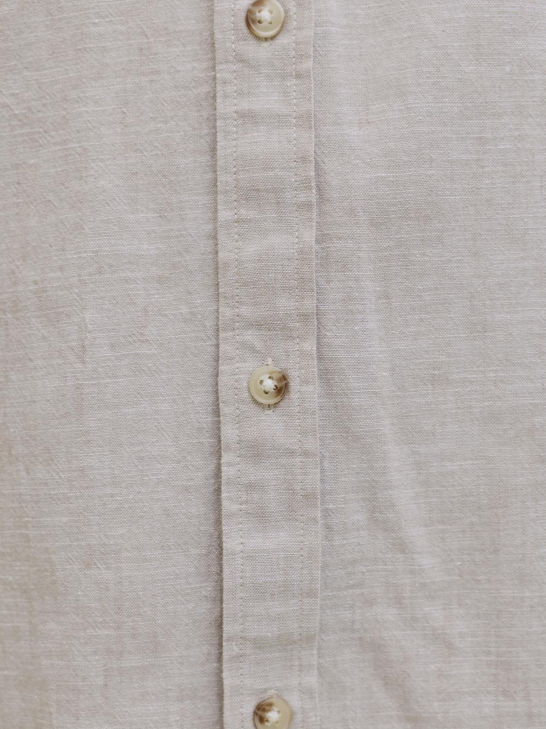 model_shot-detail