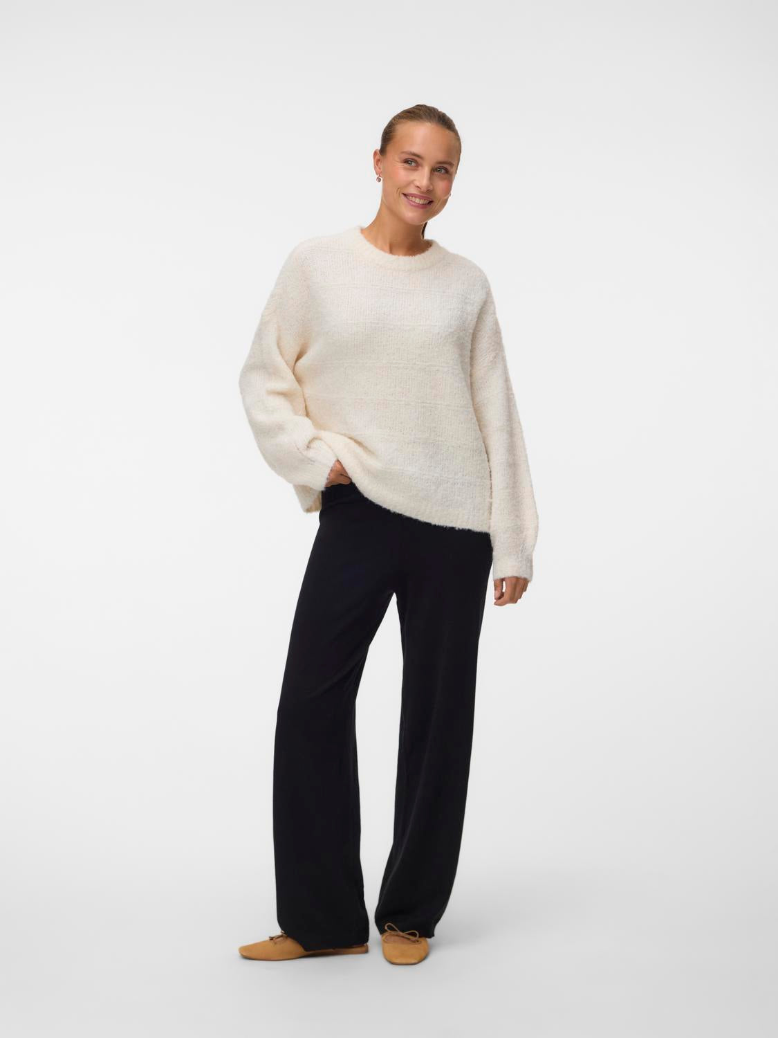 model_shot-front