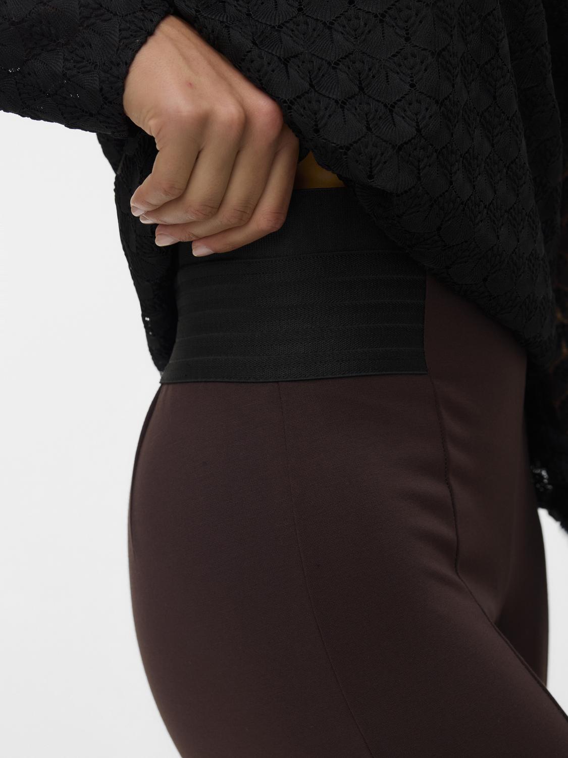 model_shot-detail