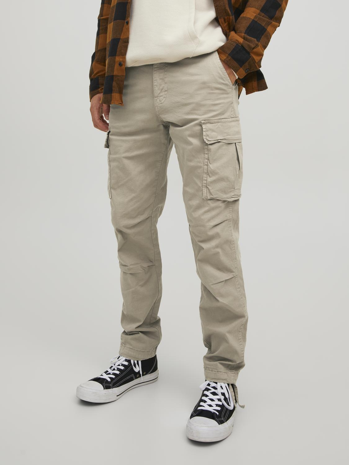 model_shot-front