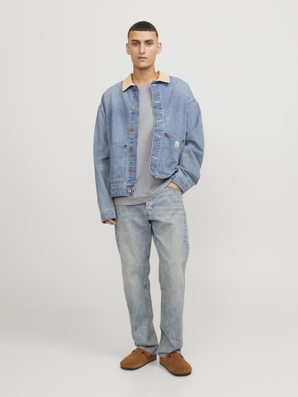 model_shot-front_full
