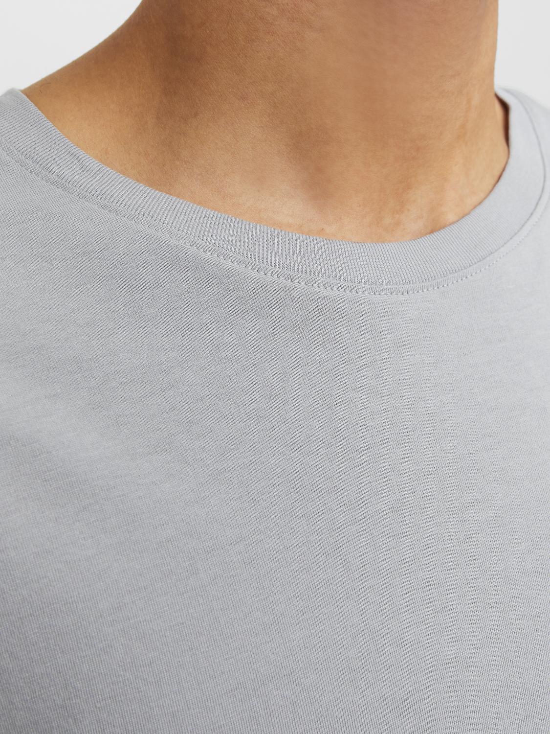 model_shot-detail