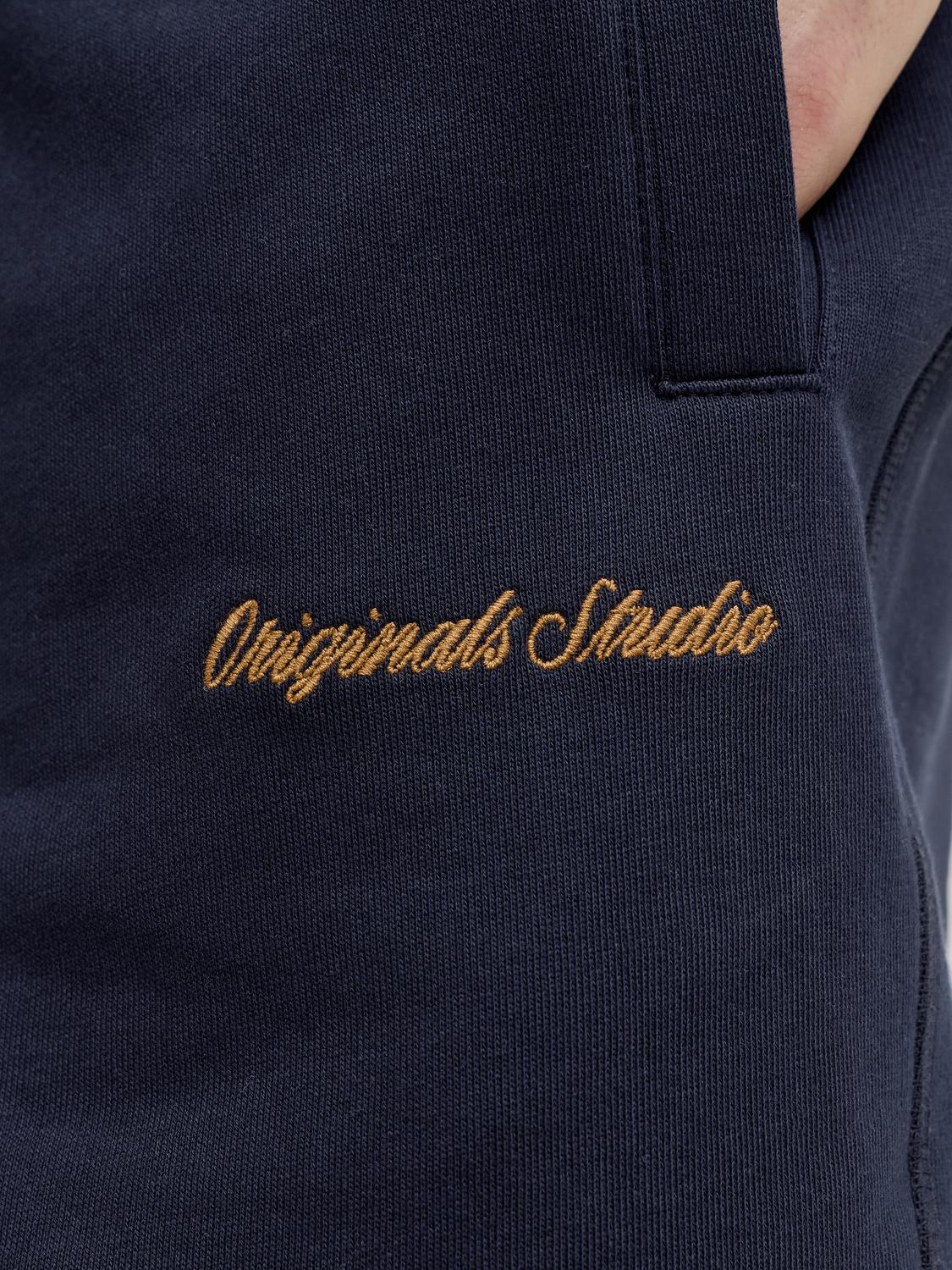 model_shot-detail
