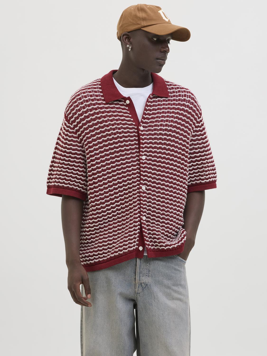 model_shot-front