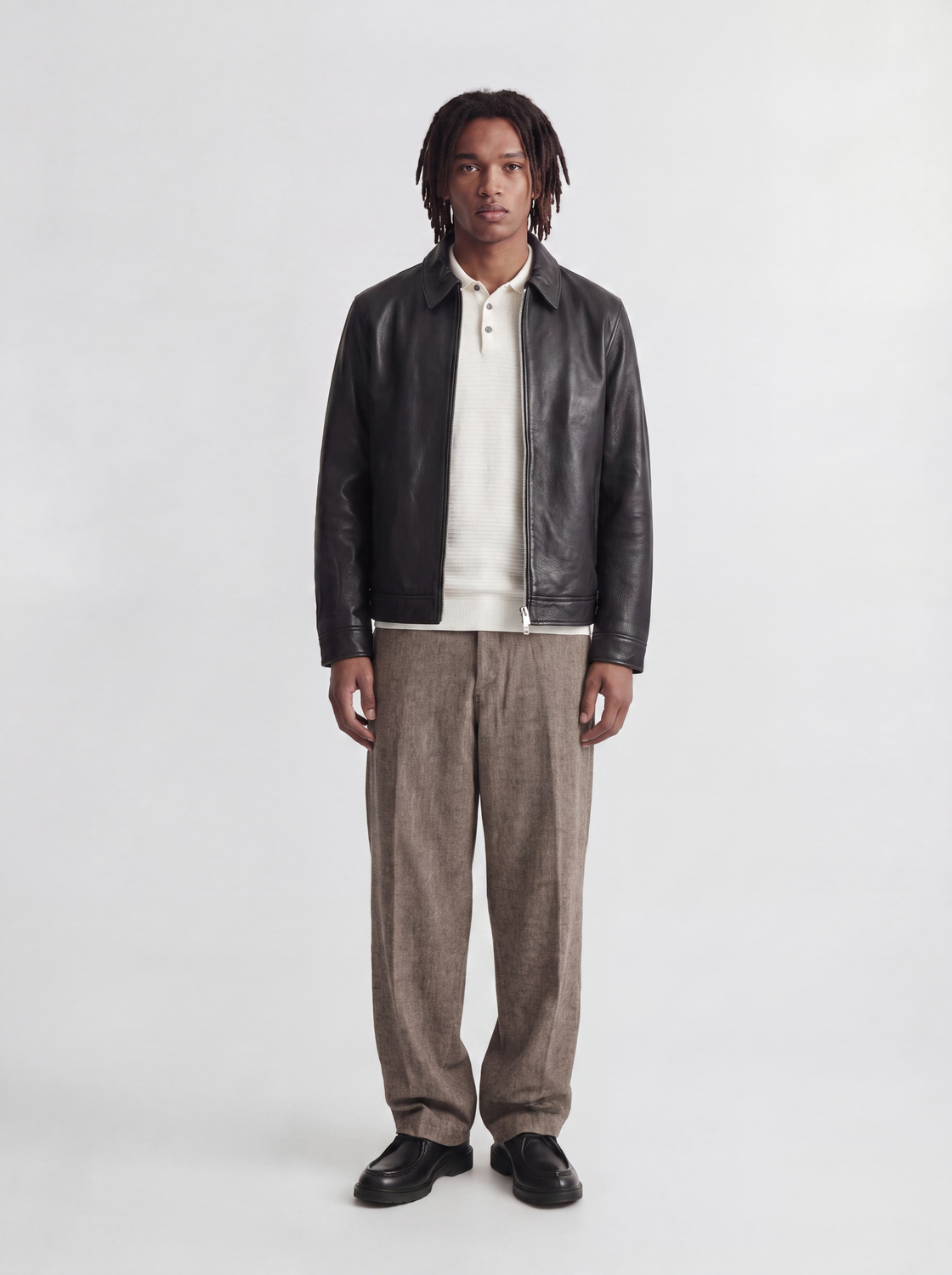model_shot-front_full