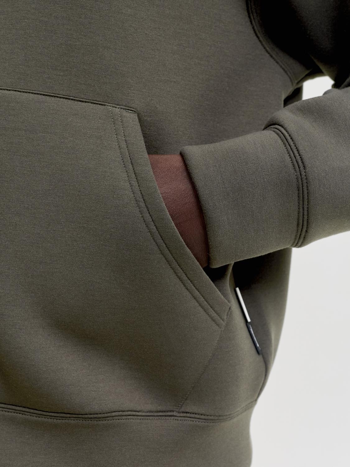 model_shot-detail