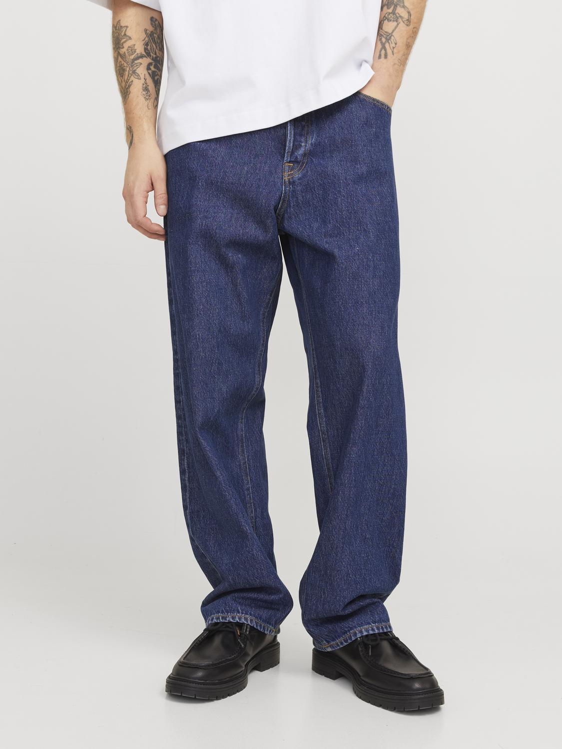 model_shot-front