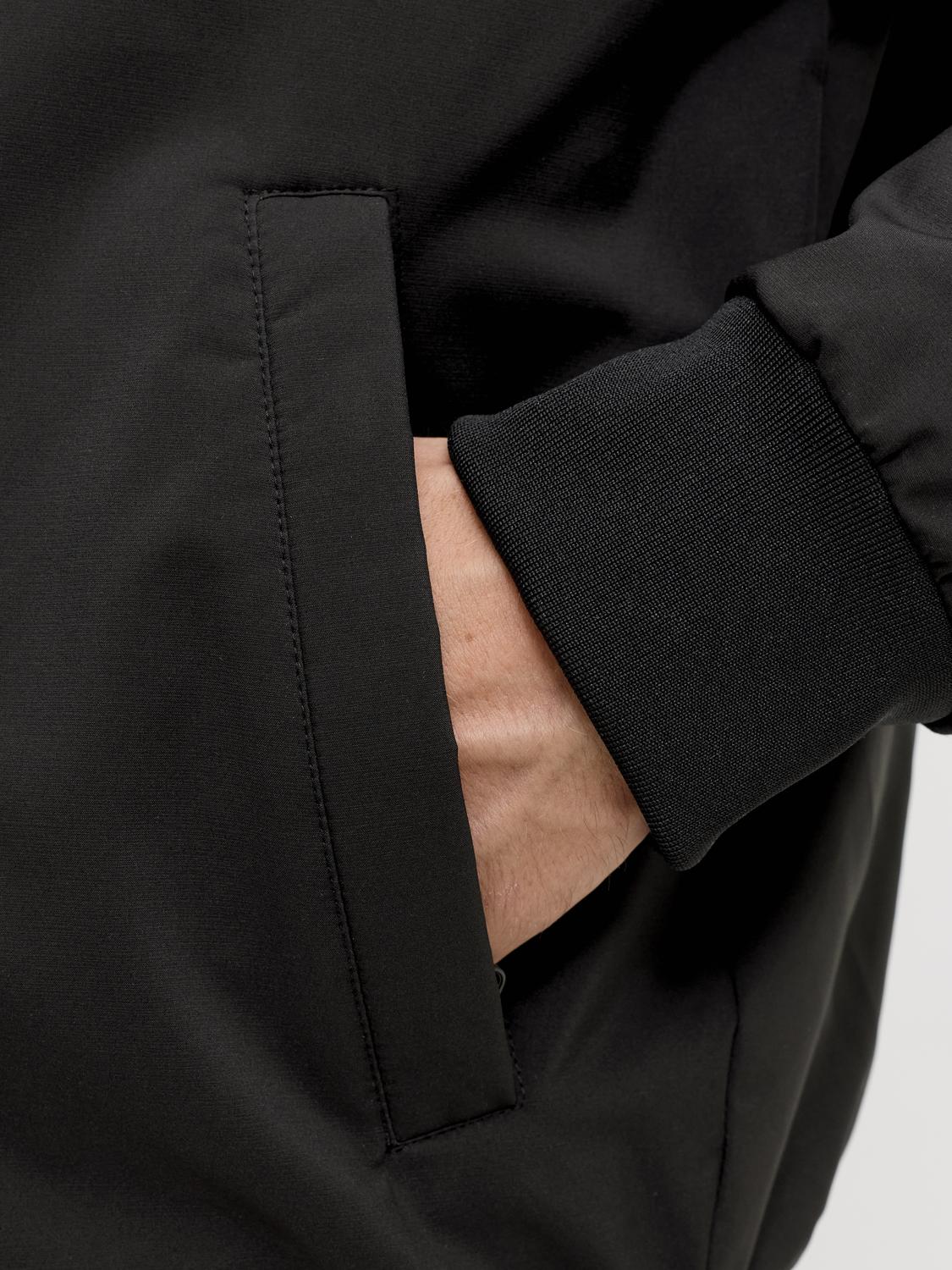 model_shot-detail