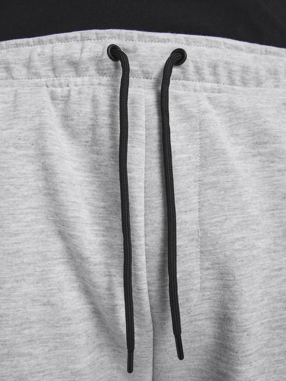 model_shot-detail