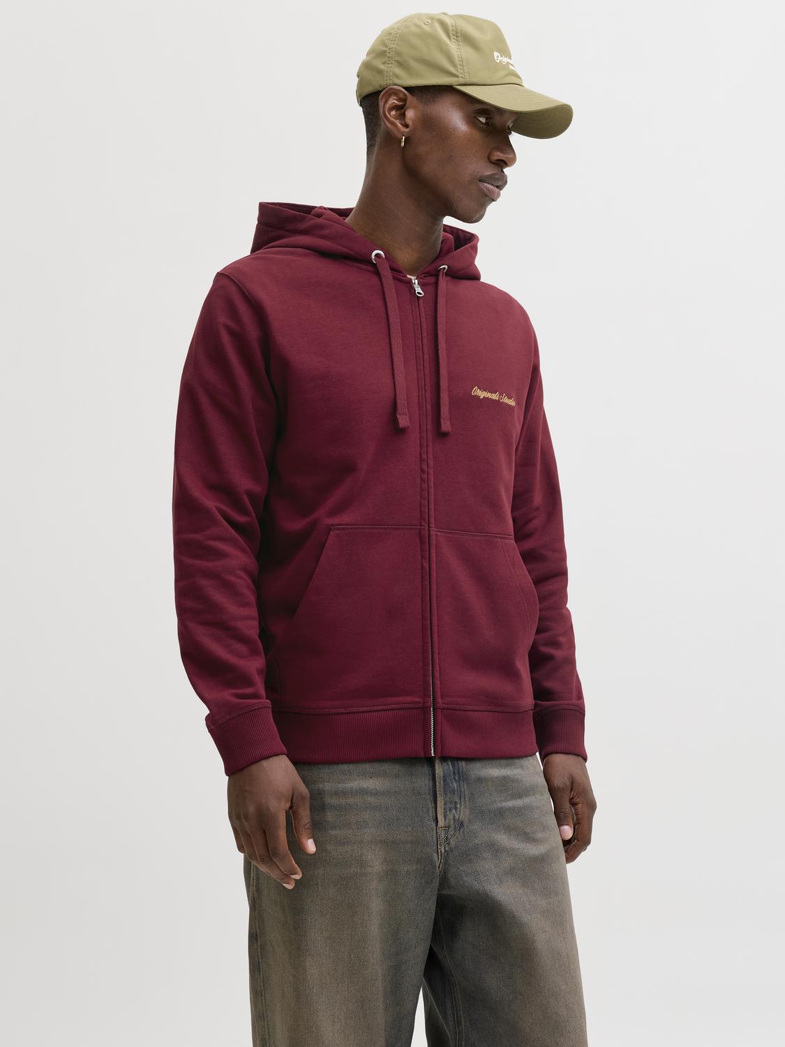 model_shot-front