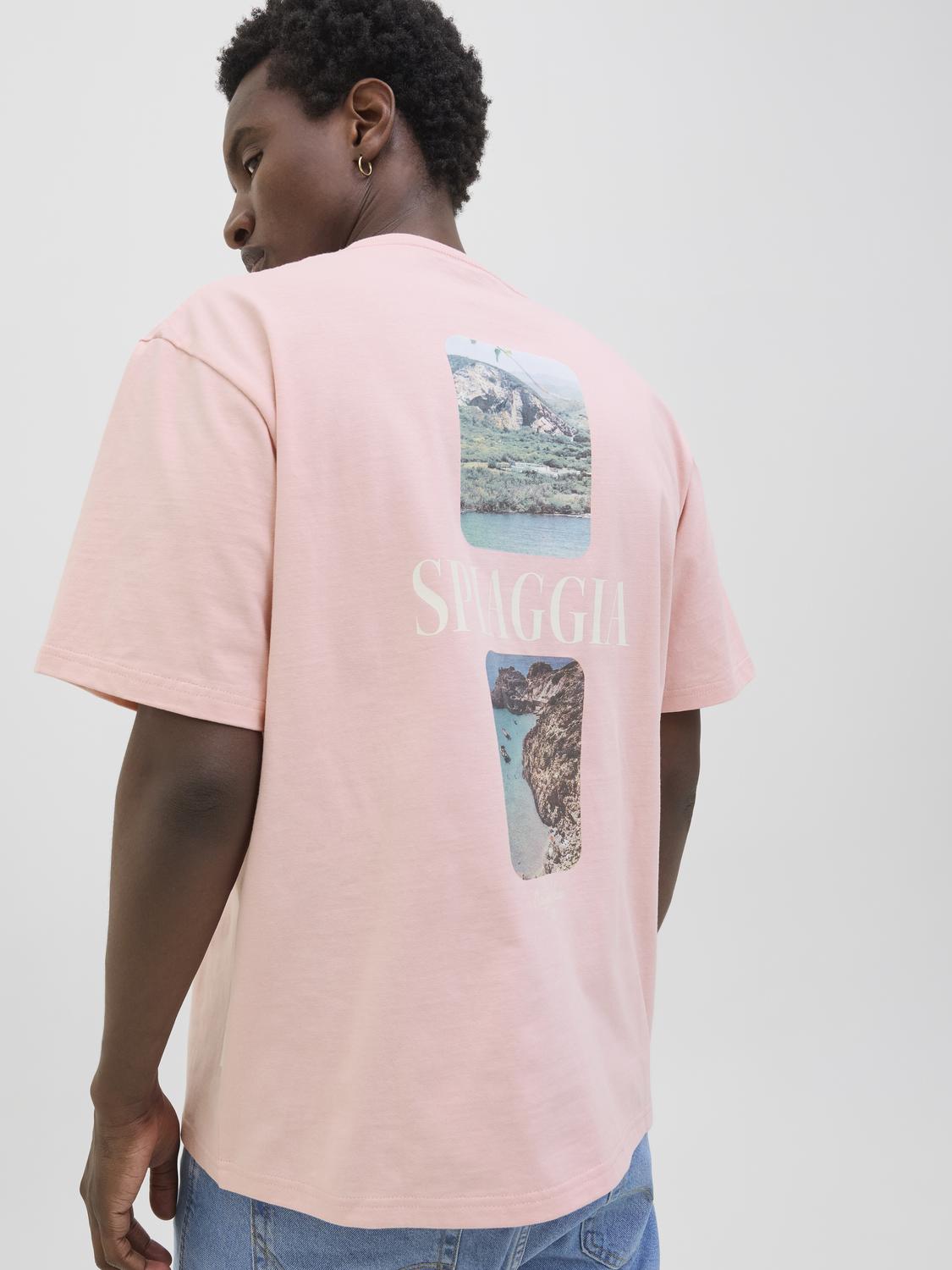 model_shot-creative