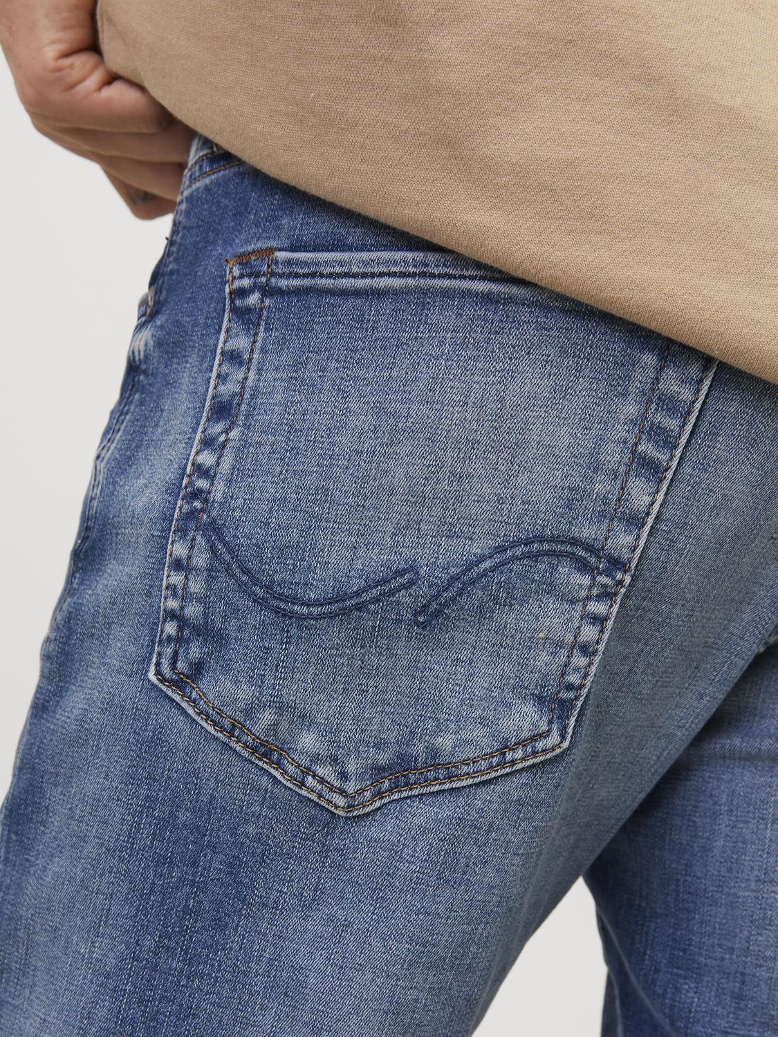 model_shot-detail