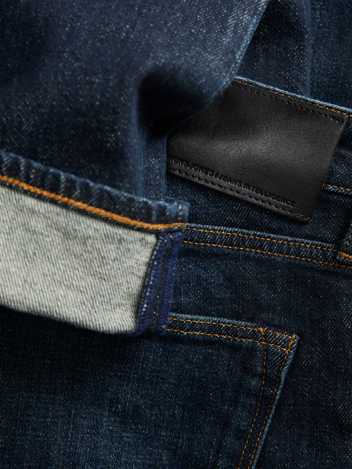 model_shot-detail