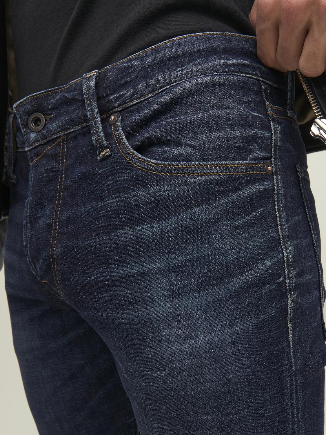 model_shot-detail