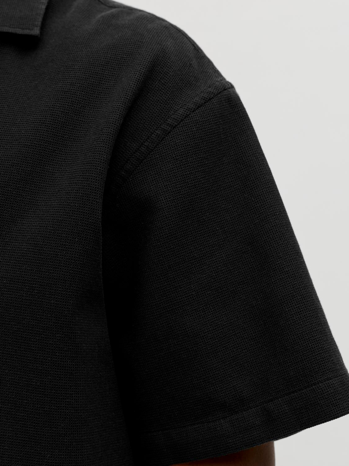 model_shot-detail