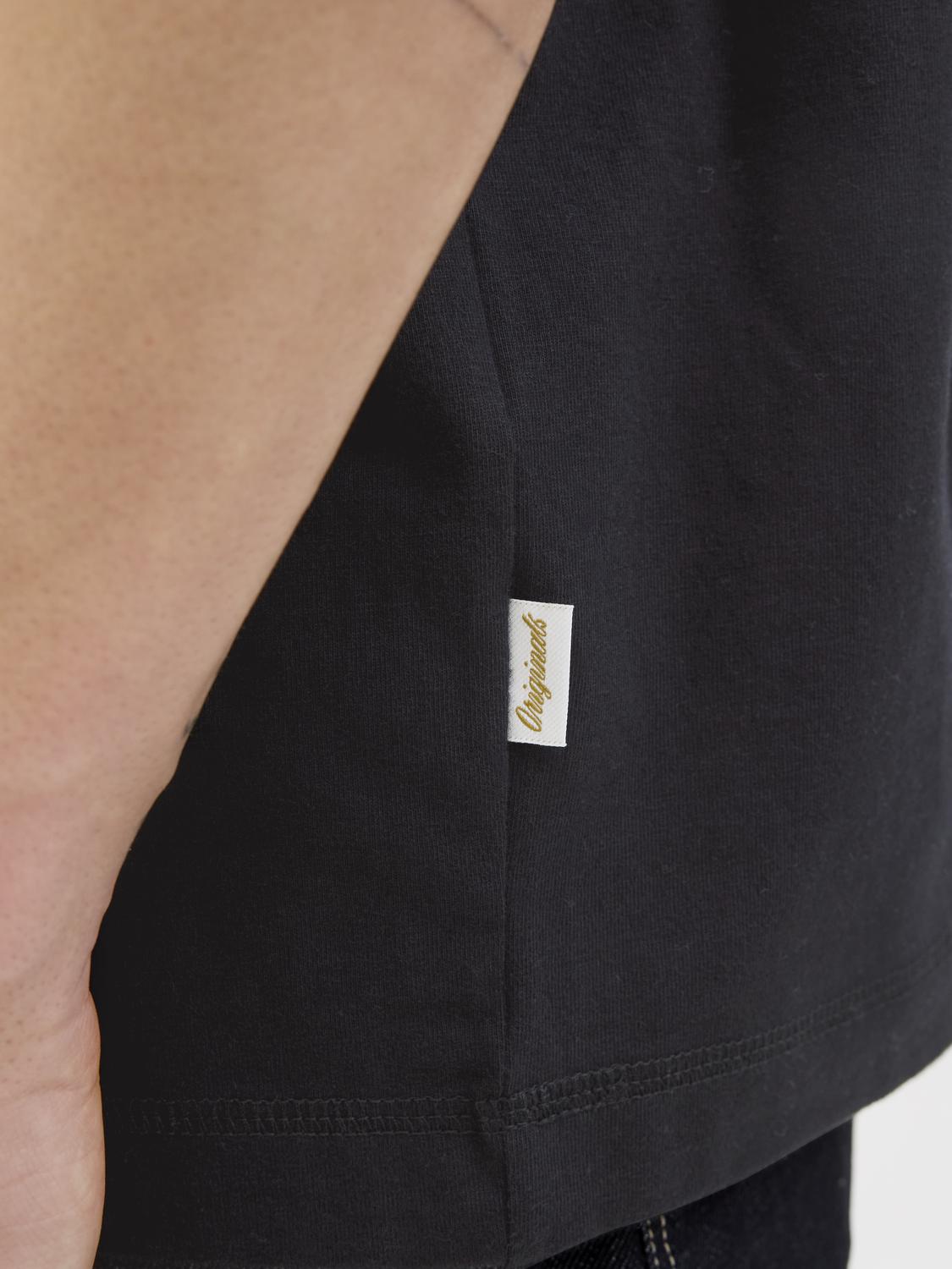 model_shot-detail