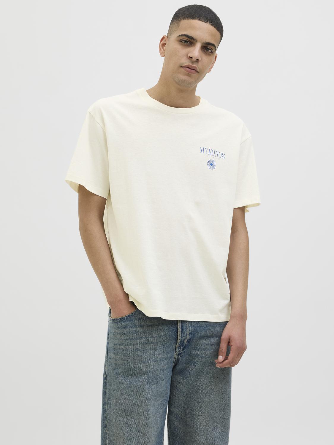 model_shot-front