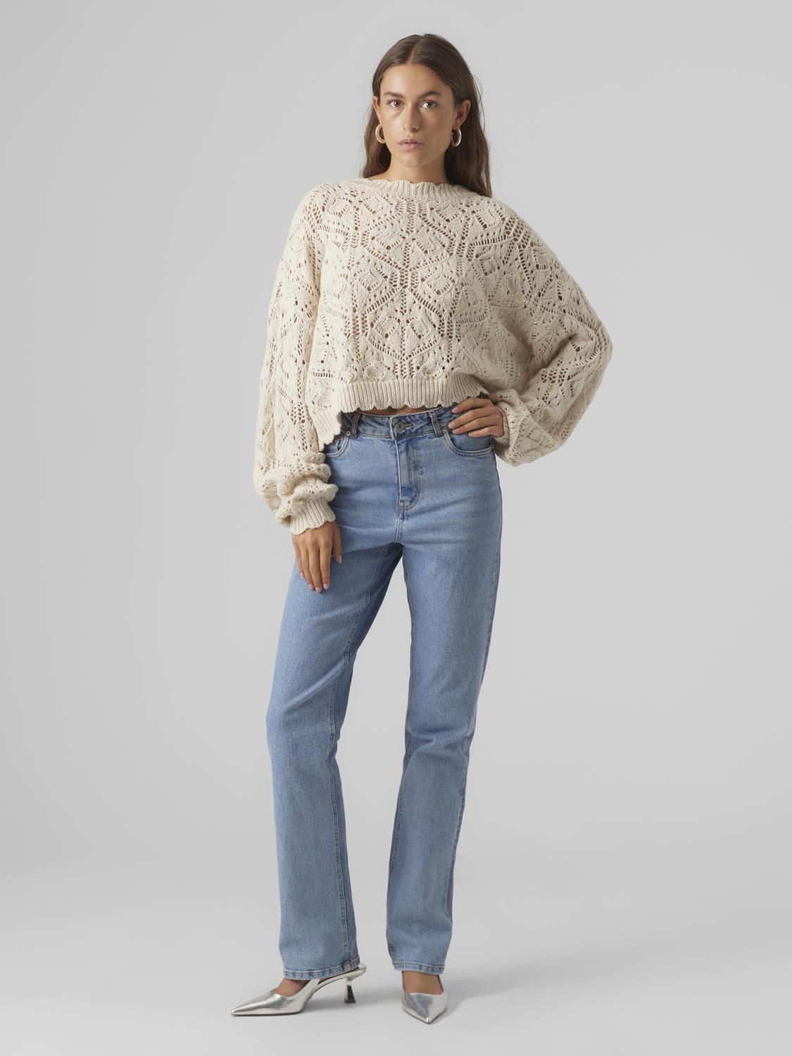 model_shot-front_full