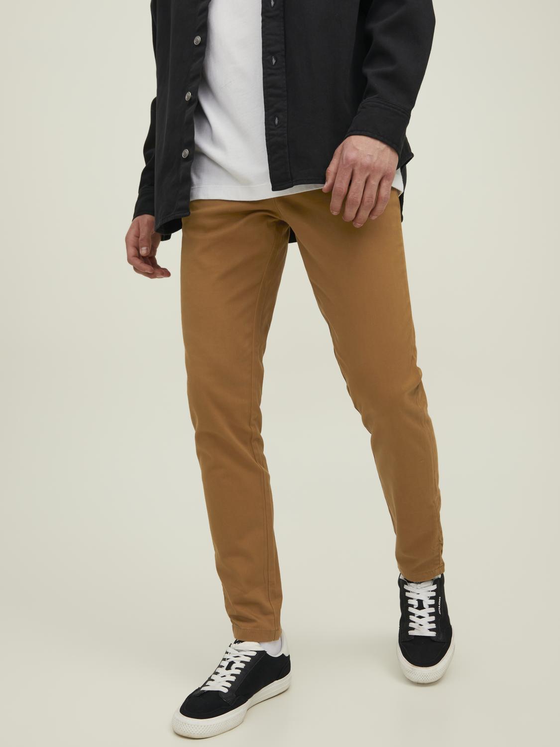 model_shot-front