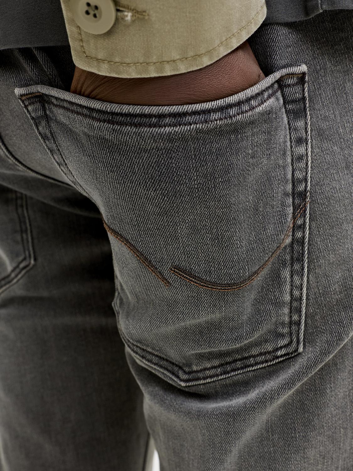 model_shot-detail