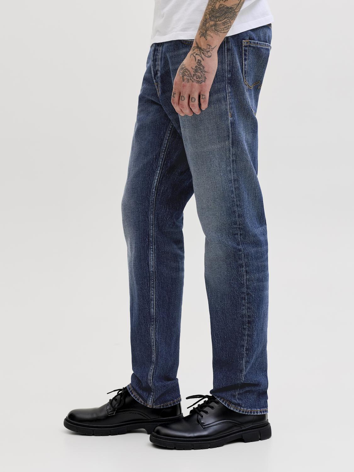 model_shot-detail