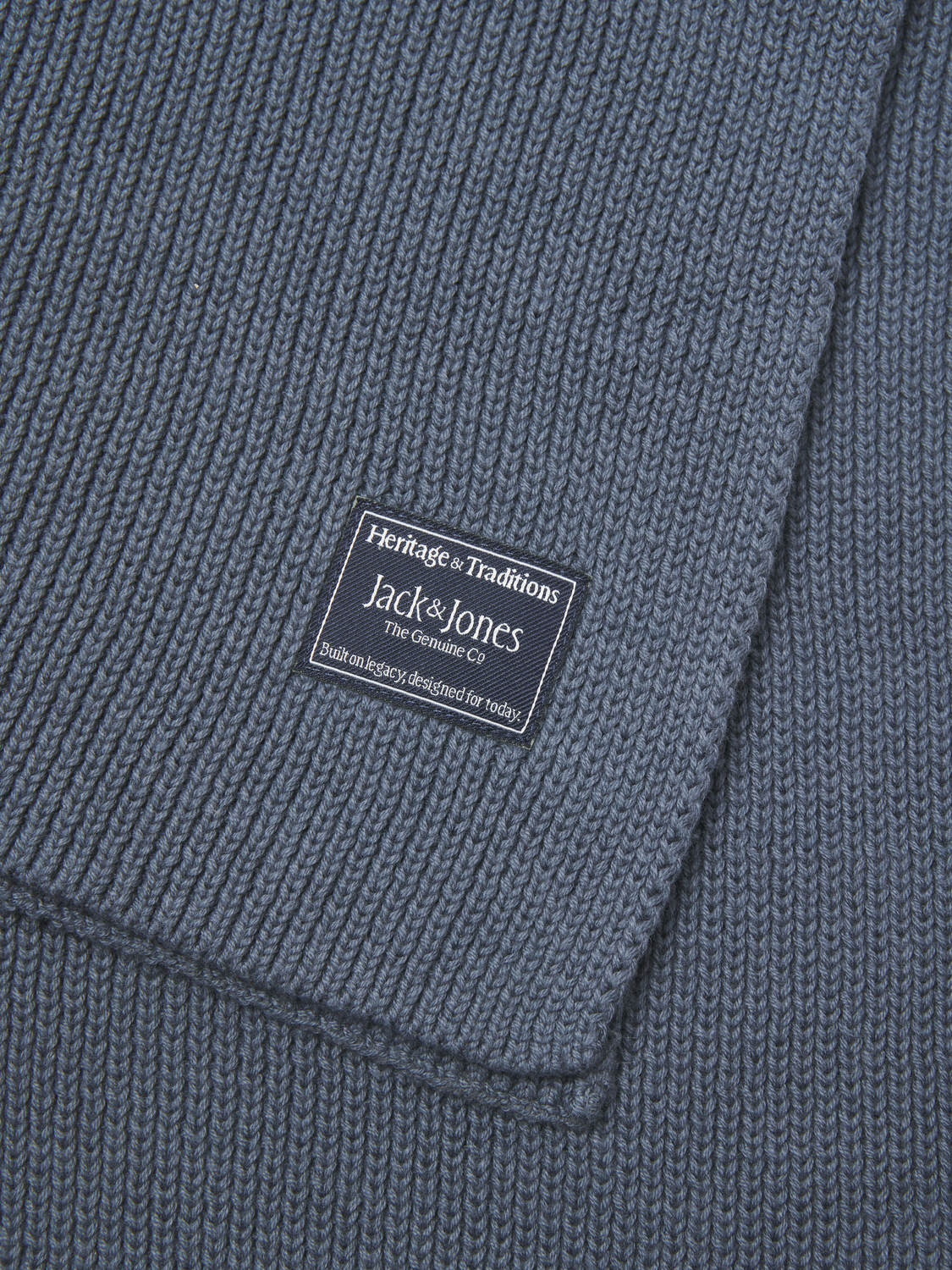 pack_shot-detail