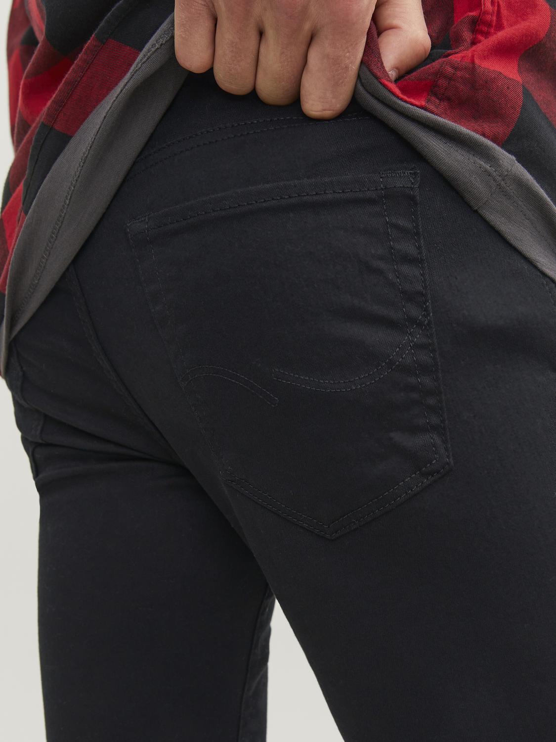 model_shot-detail
